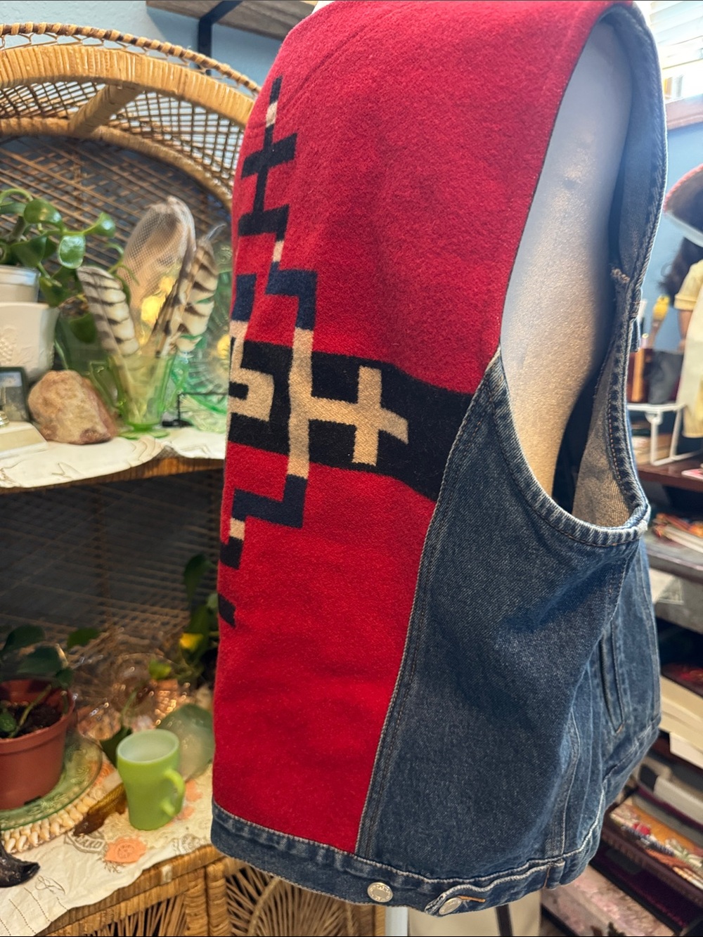 EUC VTG Pendleton Denim Wool Blanket Back Vest Southwestern Aztec Size XL - Picture 5 of 9